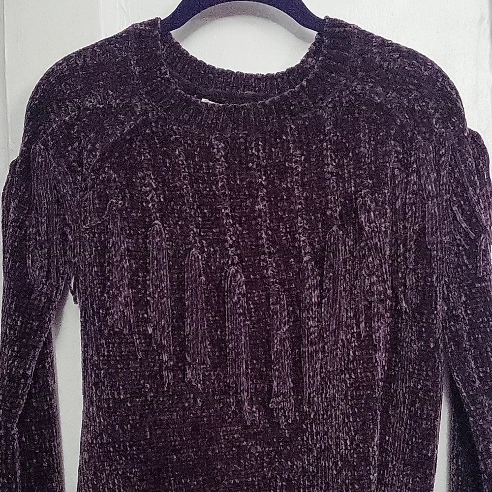 Purple Ruffle Pullover - Picture 3 of 8